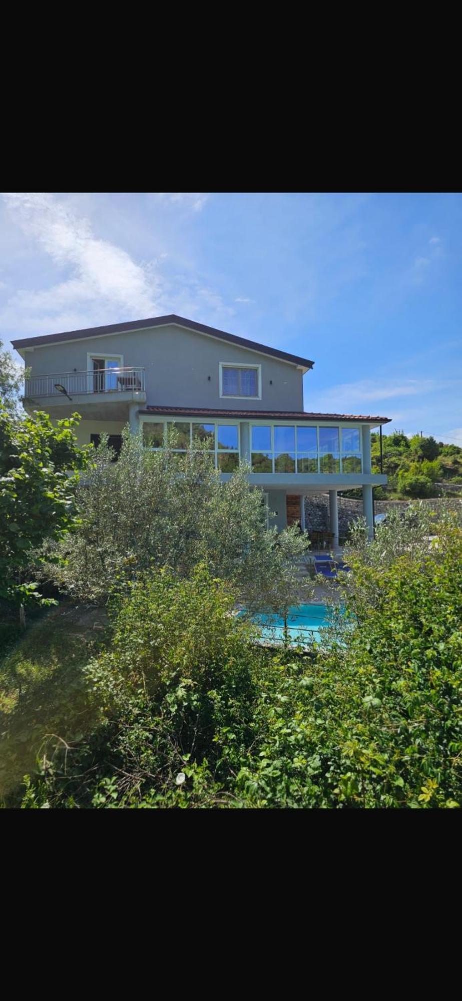 Qyteza Guest House & Camping Shkodër Dış mekan fotoğraf